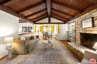 Single Family Residence, 21315 Ibanez ave, Woodland Hills, CA 91364 - 5