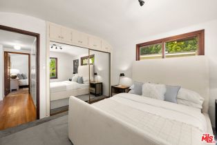 Single Family Residence, 21315 Ibanez ave, Woodland Hills, CA 91364 - 19