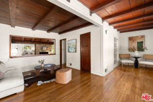 Single Family Residence, 21315 Ibanez ave, Woodland Hills, CA 91364 - 12