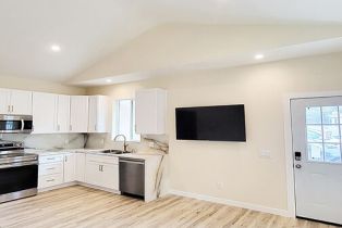 , 3903 Woodcliff rd, Sherman Oaks, CA 91403 - 12