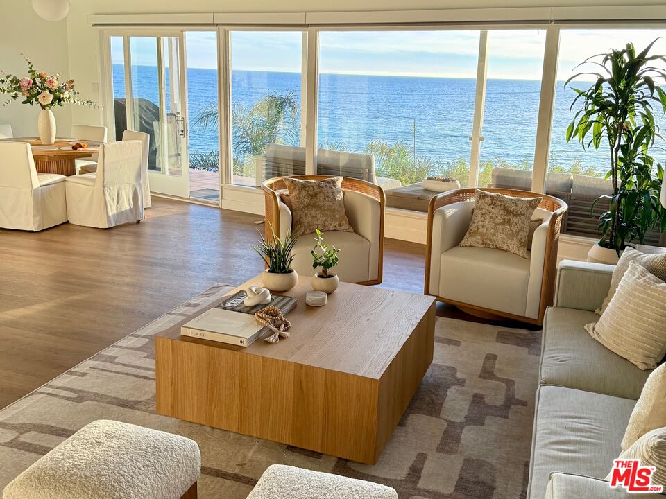 , 17728 Porto Marina way, Pacific Palisades, CA 90272 - 1