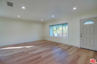 , 4725 Sawtelle blvd, Culver City, CA 90230 - 6