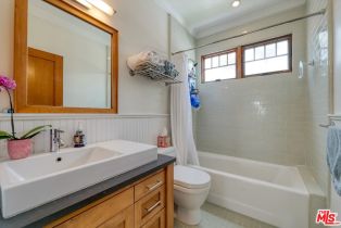 , 933 Venezia ave, Venice, CA 90291 - 33