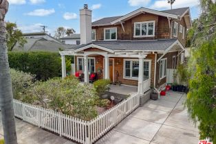 , 933 Venezia ave, Venice, CA 90291 - 2