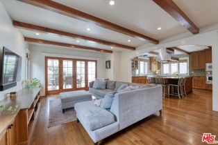 , 933 Venezia ave, Venice, CA 90291 - 11