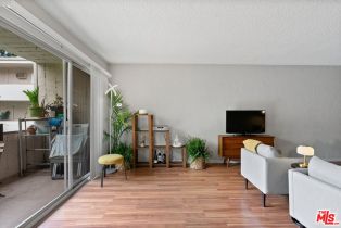 Condominium, 1831 Prosser ave, Westwood, CA 90025 - 5