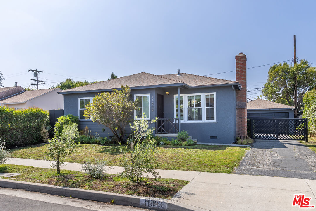 Single Family Residence, 11869 Weir st, Culver City, CA 90230 - 1