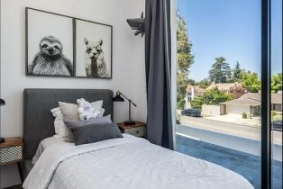 Single Family Residence, 18016 Valley Vista blvd, Encino, CA 91316 - 28