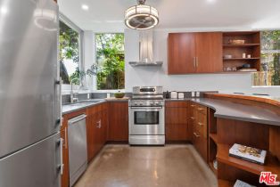 Single Family Residence, 725 Superba ave, Venice, CA 90291 - 8