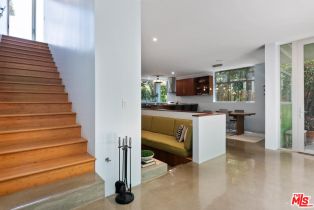 Single Family Residence, 725 Superba ave, Venice, CA 90291 - 9