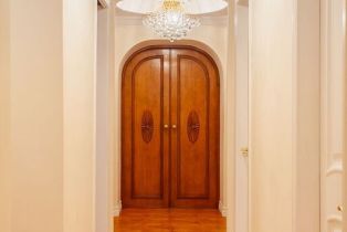 Condominium, 8455 Fountain ave, West Hollywood , CA 90069 - 6