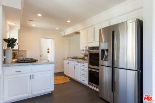 Single Family Residence, 3819 Sunswept dr, Studio City, CA 91604 - 6