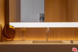 Condominium, 9040 Sunset blvd, West Hollywood , CA 90069 - 19