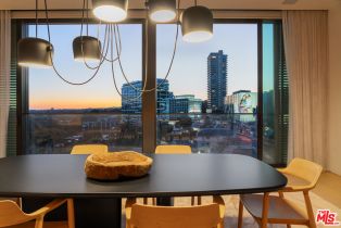 Condominium, 9040 Sunset blvd, West Hollywood , CA 90069 - 8