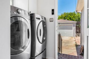 Single Family Residence, 10311 Ilona ave, Westwood, CA 90064 - 12