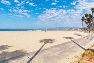 Apartment, 41 29th ave, Venice, CA 90291 - 32