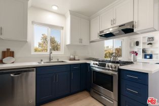 Apartment, 41 29th ave, Venice, CA 90291 - 12