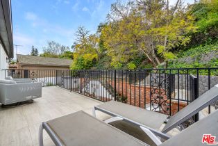 , 751 Westholme ave, Westwood, CA 90024 - 25