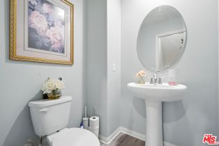 Condominium, 14414 Strawberry ln, Gardena, CA 90247 - 12