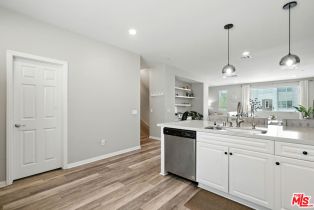 Condominium, 14414 Strawberry ln, Gardena, CA 90247 - 16