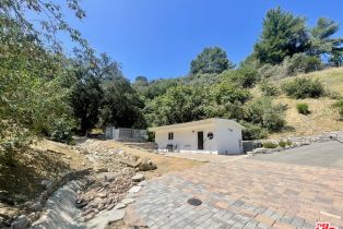 , 3 Ambar dr, Woodland Hills, CA 91364 - 4