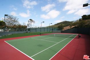 , 1588 Chastain pkwy, Pacific Palisades, CA 90272 - 8