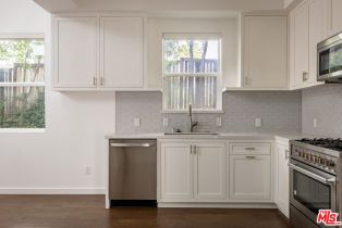 , 24042 Killion st, Woodland Hills, CA 91367 - 6