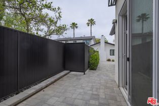 , 24042 Killion st, Woodland Hills, CA 91367 - 32