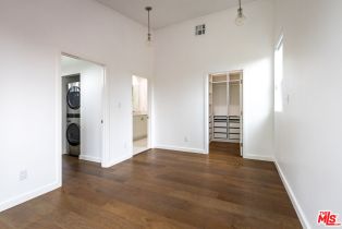 , 24042 Killion st, Woodland Hills, CA 91367 - 22