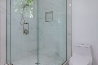 , 24042 Killion st, Woodland Hills, CA 91367 - 25