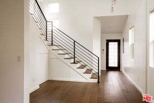 , 24042 Killion st, Woodland Hills, CA 91367 - 3