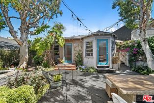 , 1216 Elm st, Venice, CA 90291 - 4