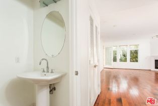 Condominium, 4050 Glencoe ave, Marina Del Rey, CA 90292 - 9