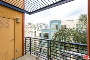 Condominium, 4050 Glencoe ave, Marina Del Rey, CA 90292 - 4