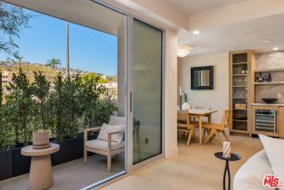 Condominium, 818 Doheny dr, West Hollywood , CA 90069 - 4