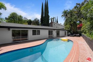 Single Family Residence, 20435 Miranda st, Woodland Hills, CA 91367 - 24