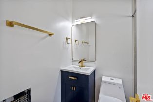 Single Family Residence, 20435 Miranda st, Woodland Hills, CA 91367 - 19