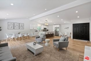 Single Family Residence, 20435 Miranda st, Woodland Hills, CA 91367 - 3