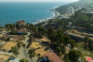 Land, 17941 Tramonto Dr, Pacific Palisades, CA  Pacific Palisades, CA 90272