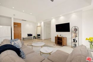 , 2220 Avenue Of The Stars, Westwood, CA 90067 - 3