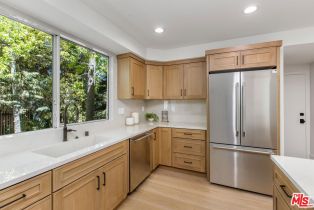 Single Family Residence, 11518 Dona Dorotea dr, Studio City, CA 91604 - 12