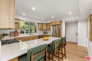 Single Family Residence, 11518 Dona Dorotea dr, Studio City, CA 91604 - 14