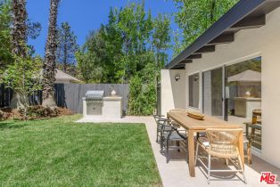 Single Family Residence, 11518 Dona Dorotea dr, Studio City, CA 91604 - 29