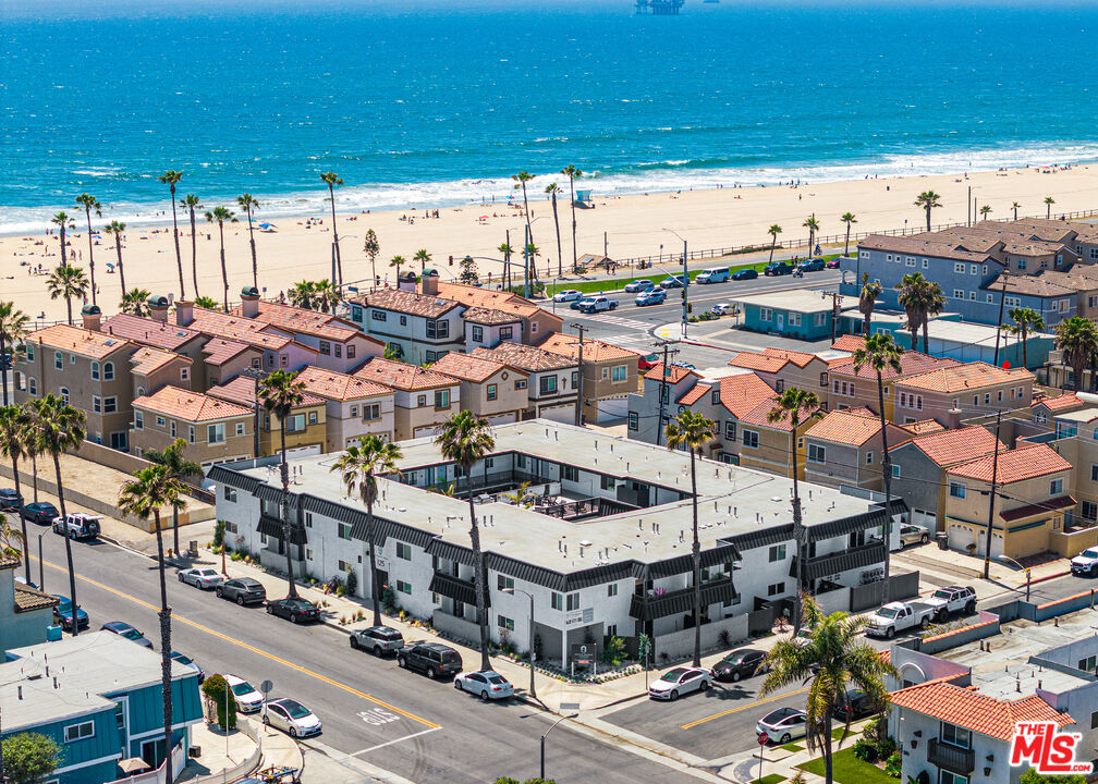 Residential Income, 125 16th st, Huntington Beach, CA 92648 - 1