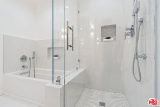 Single Family Residence, 14741 Killion st, Sherman Oaks, CA 91411 - 10