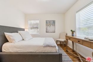 Single Family Residence, 14741 Killion st, Sherman Oaks, CA 91411 - 6