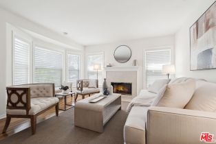 Single Family Residence, 14741 Killion st, Sherman Oaks, CA 91411 - 2