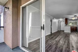 , 5565 Canoga ave, Woodland Hills, CA 91367 - 14