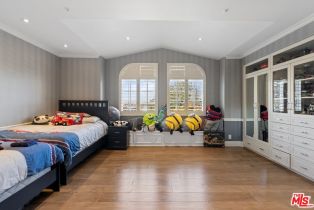 , 3900 Hilton Head way, Tarzana, CA 91356 - 11