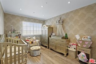 , 3900 Hilton Head way, Tarzana, CA 91356 - 12